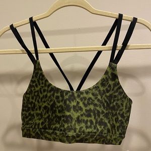 Good American sports bra